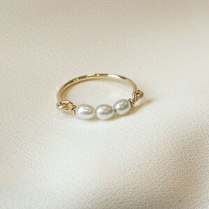Gold Pearl Ring – 14k Gold Filled – Minimalist Dainty Jewelry